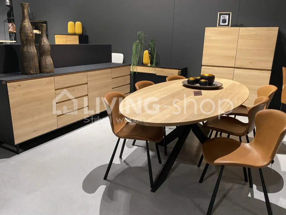 Castle-Line Castle Line eiken tafel ovaal Owen ovale eettafel