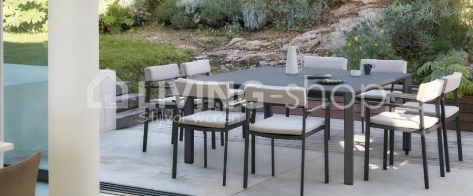 Diphano Metris armchair Lava