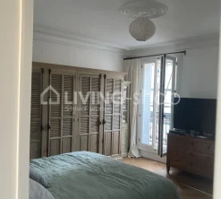 TIMELESS LIVING Landelijk badkamermeubel kolomkast met metalen frame vitrinedeur
