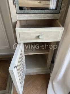 TIMELESS LIVING Landelijk badkamermeubel kolomkast met metalen frame vitrinedeur