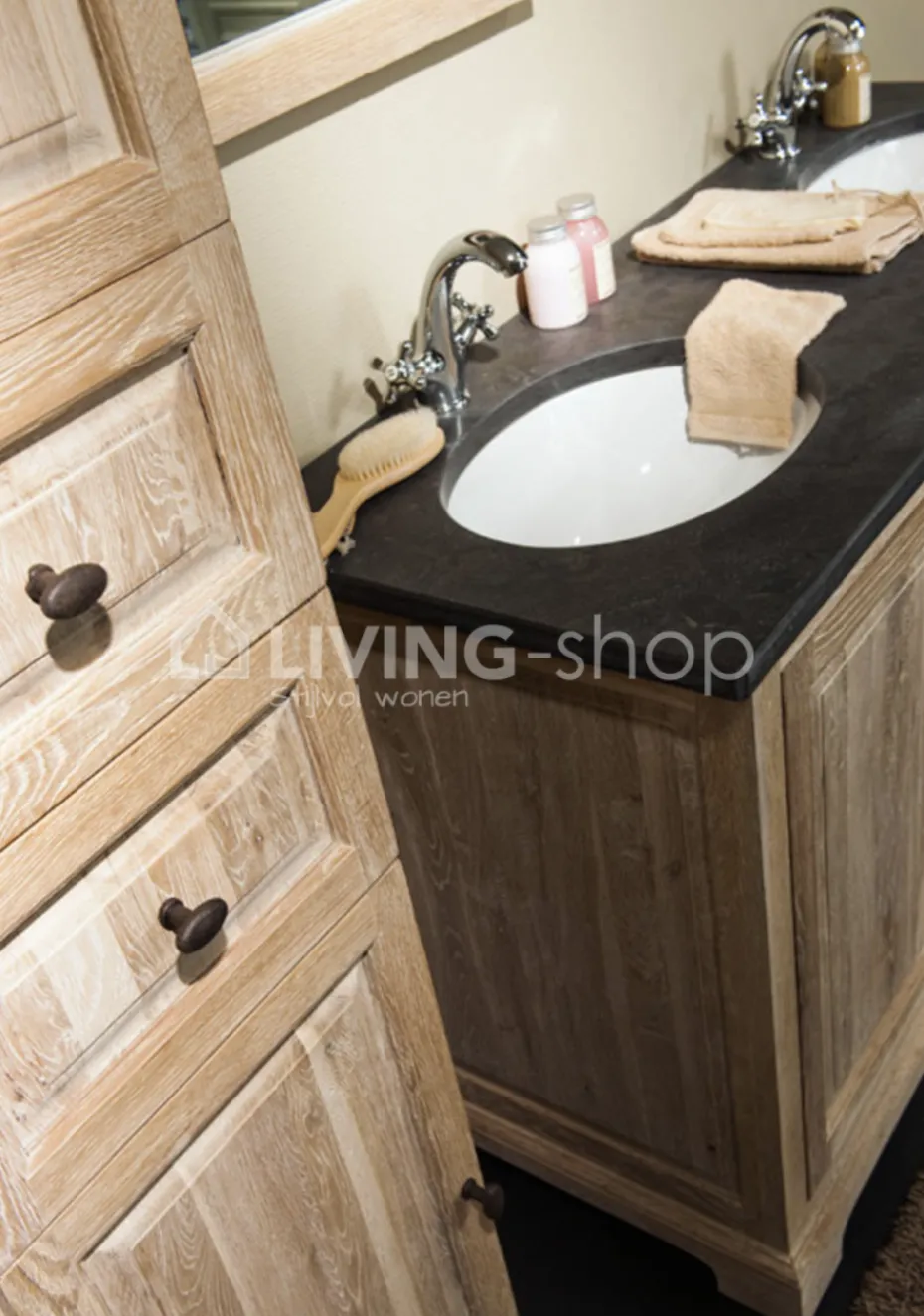 TIMELESS LIVING Landelijk eiken wastafel meubel met dubbele lavabo + opzetstuk met spiegels en LED