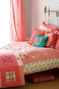 Room Seven Patchwork Quilt -20%