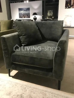 PR LIVING Zitbank Milan